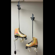 WT - Gold Roller Skate Light with Pulley