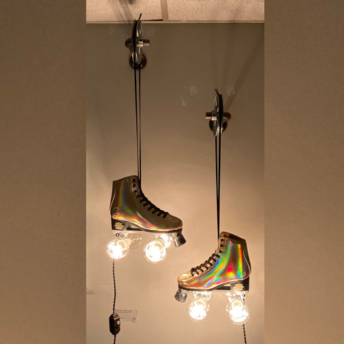 WT - Gold Roller Skate Light with Pulley